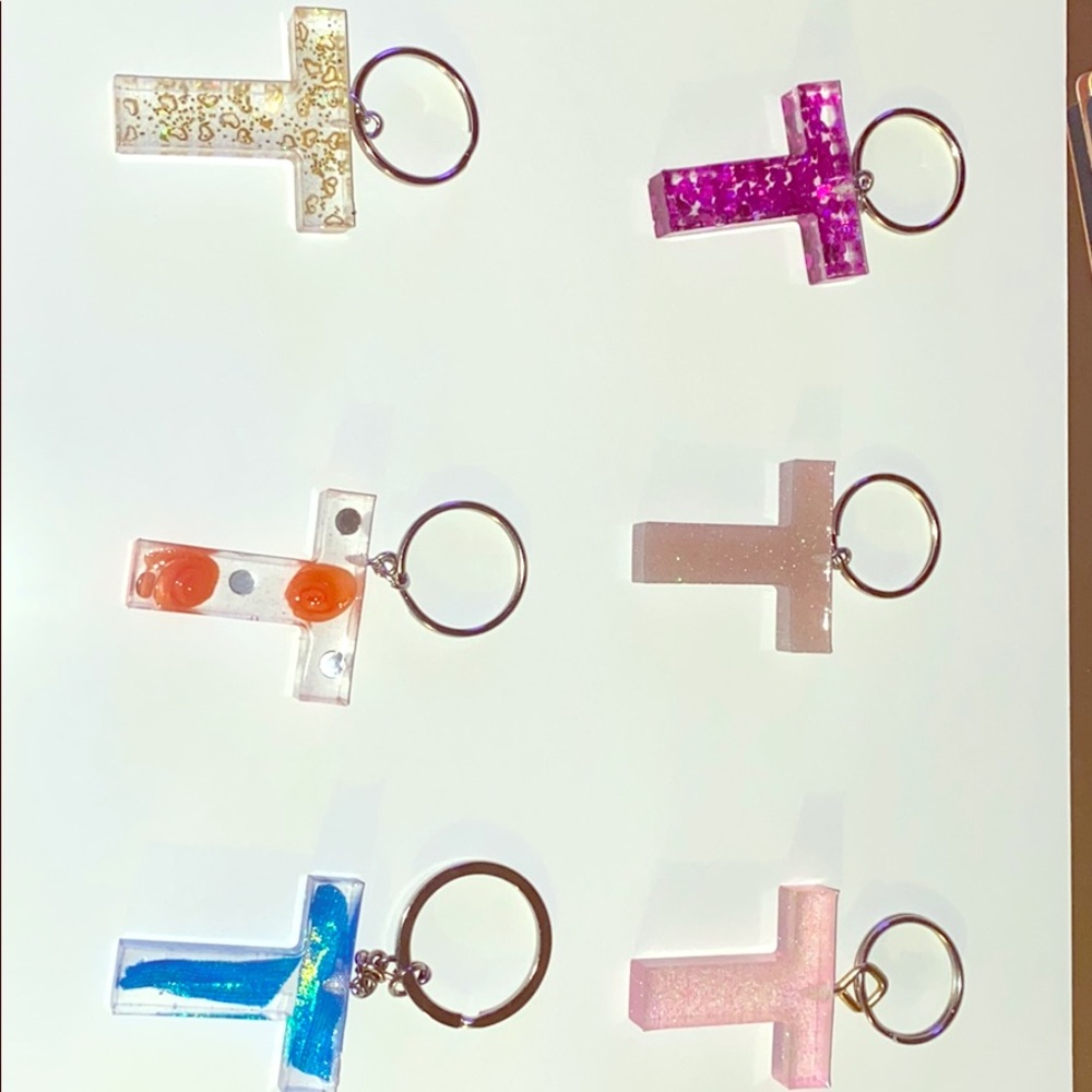 Resin keychains custom handmade